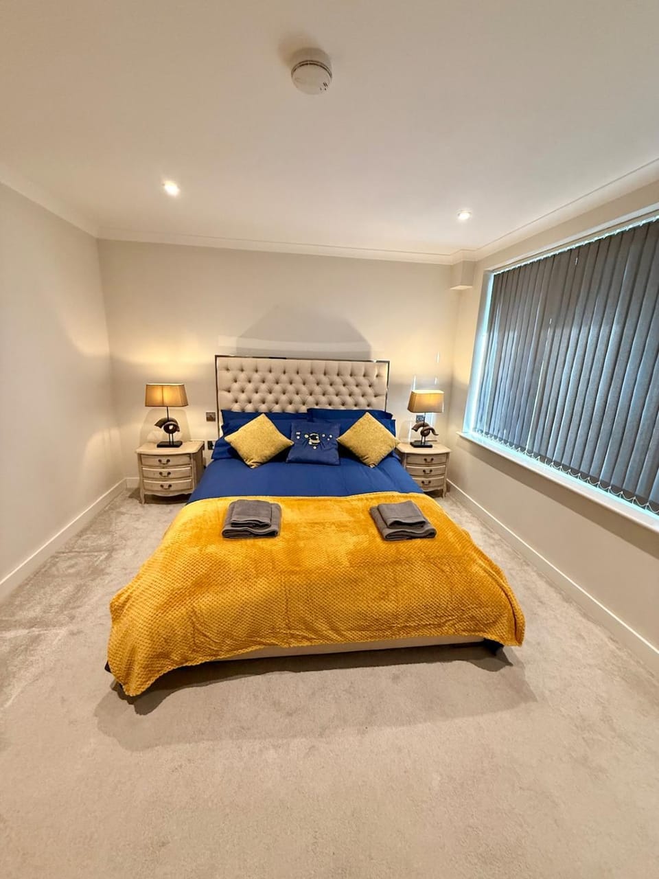 Wonderful Retreat in Lively Locale - Sleeps 3 Apartment in Brentford