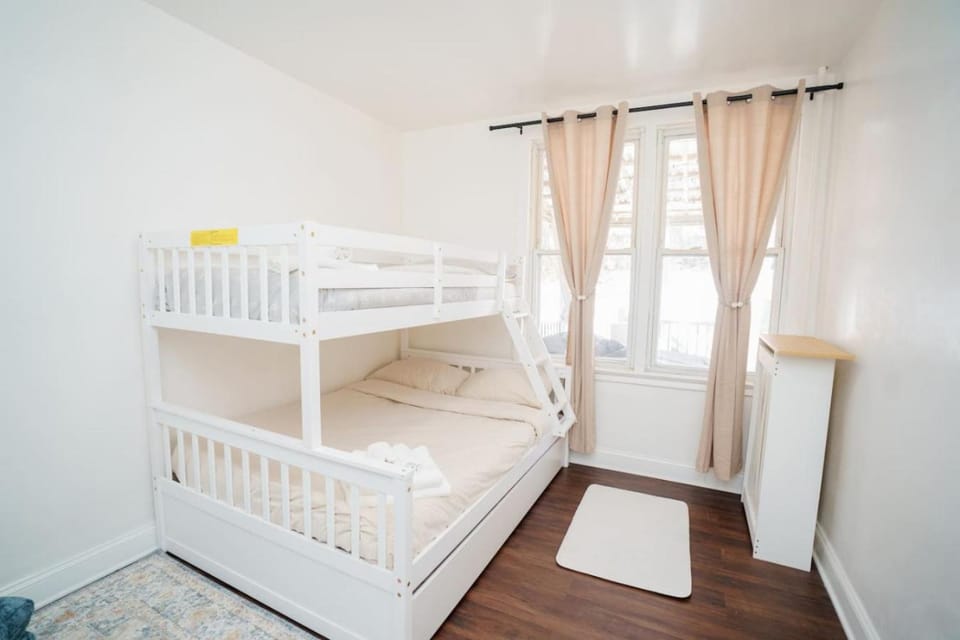 bunk bed