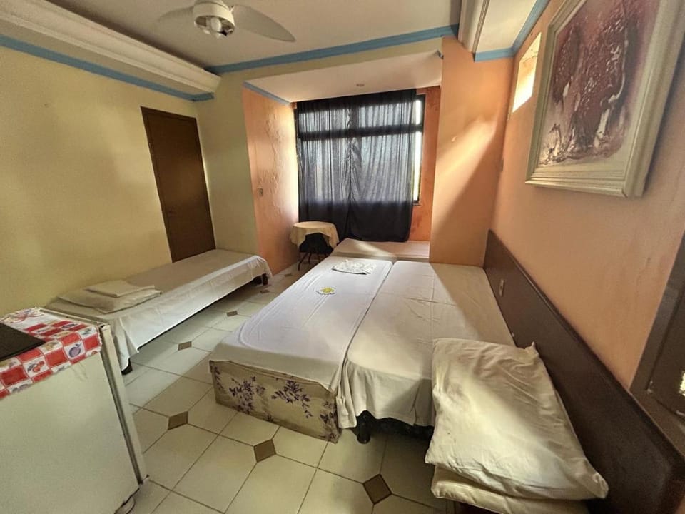 Bed, Photo of the whole room, towels