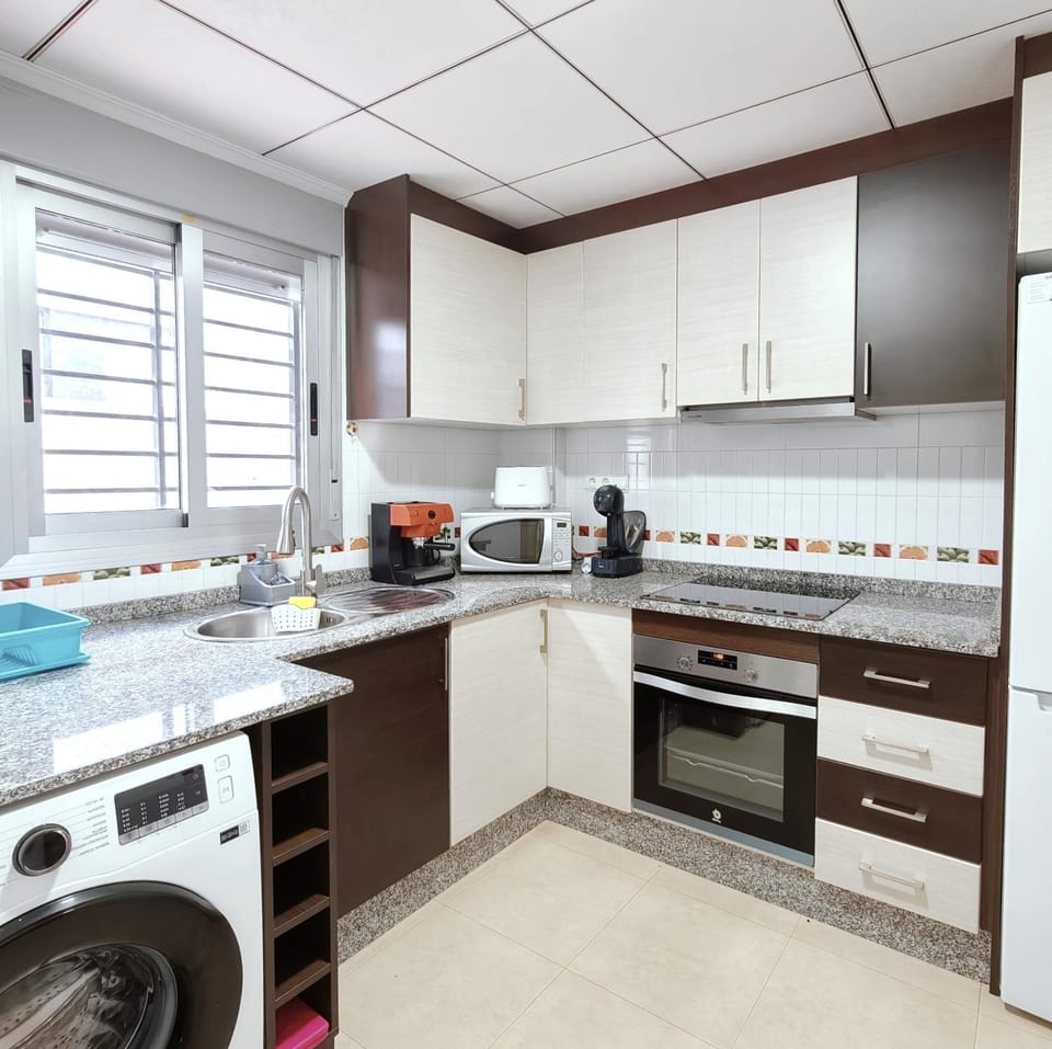 Guardamar Triplex House in Vega Baja del Segura