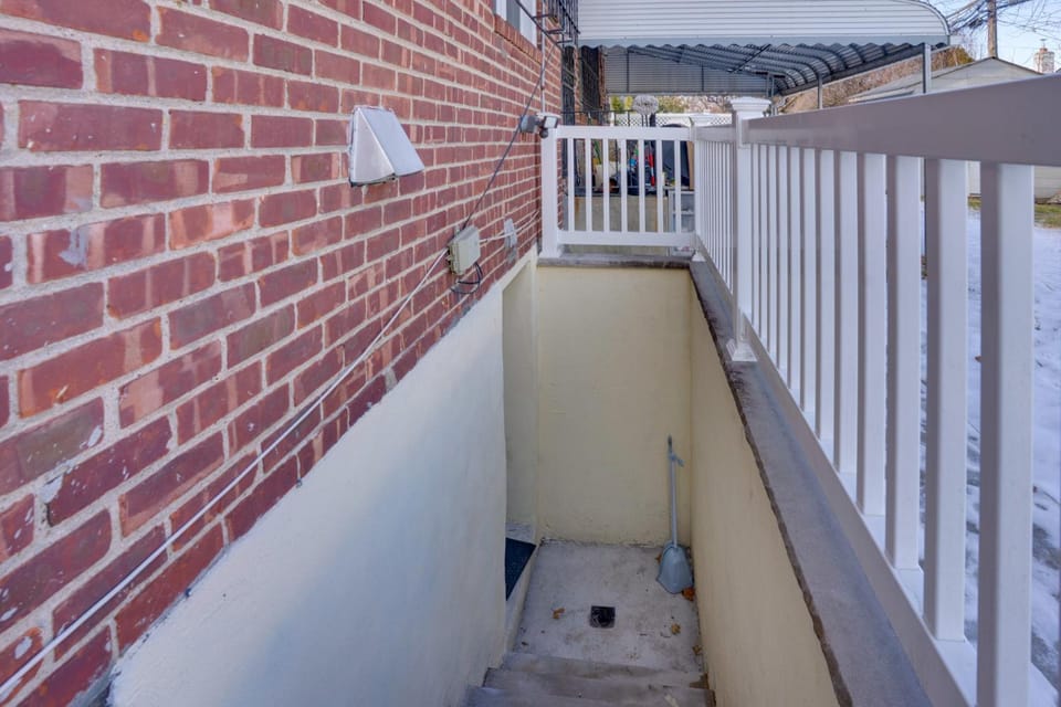 1 Mi to UBS Arena! Pet-Friendly Elmont Apartment Apartment in Elmont