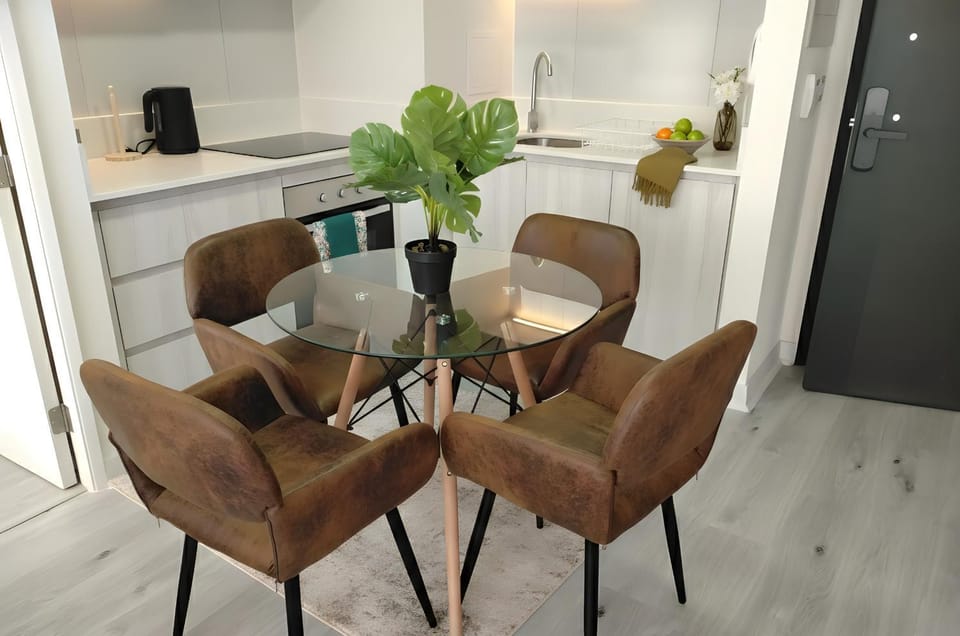 2H2B I Mall Plaza Egaña en Ñuñoa Apartment in Las Condes