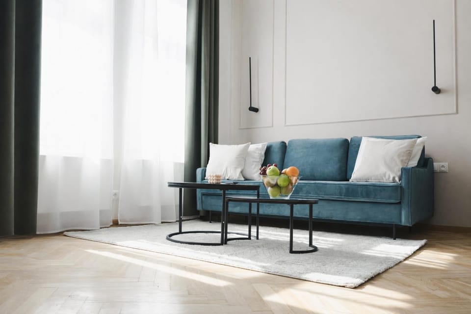TV and multimedia, Living room, Decorative detail, heating, internet, soundproof, air conditioner