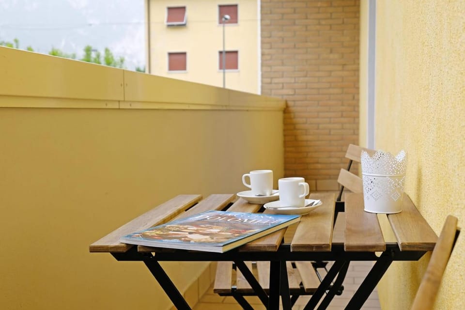 View (from property/room), Balcony/Terrace
