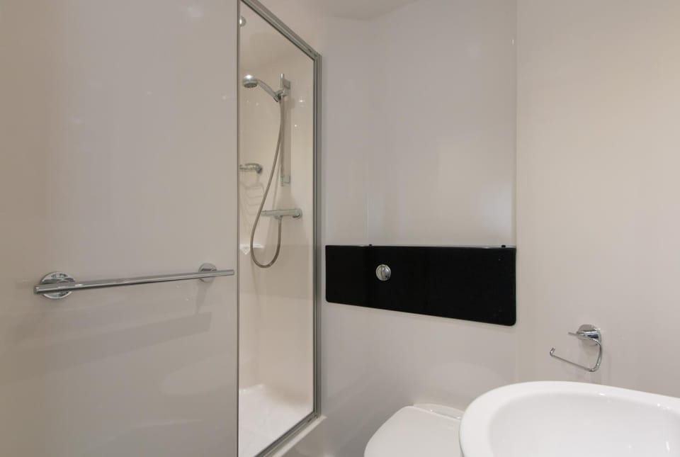 Property building, Bathroom, Other