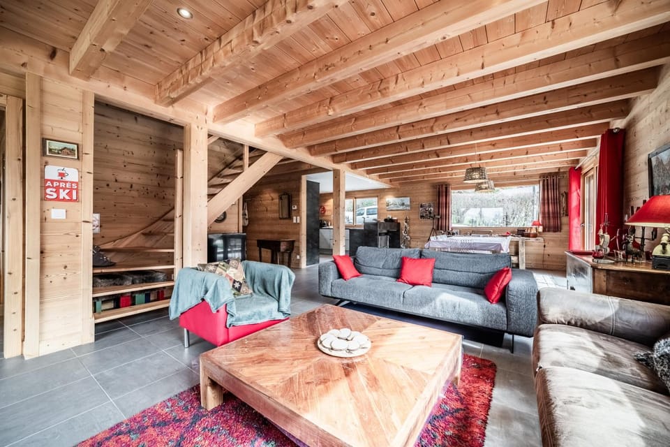 Property building, Living room