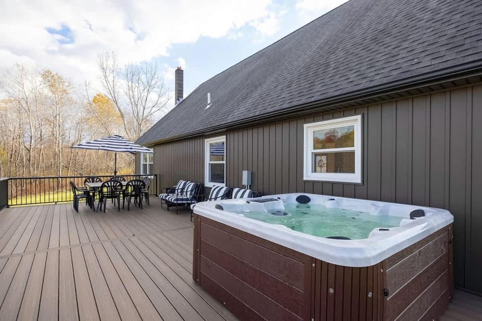 Hot Tub