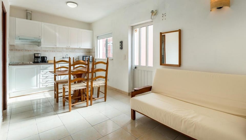 Tiny House - El Shaddai 0 Apartment in Lagos