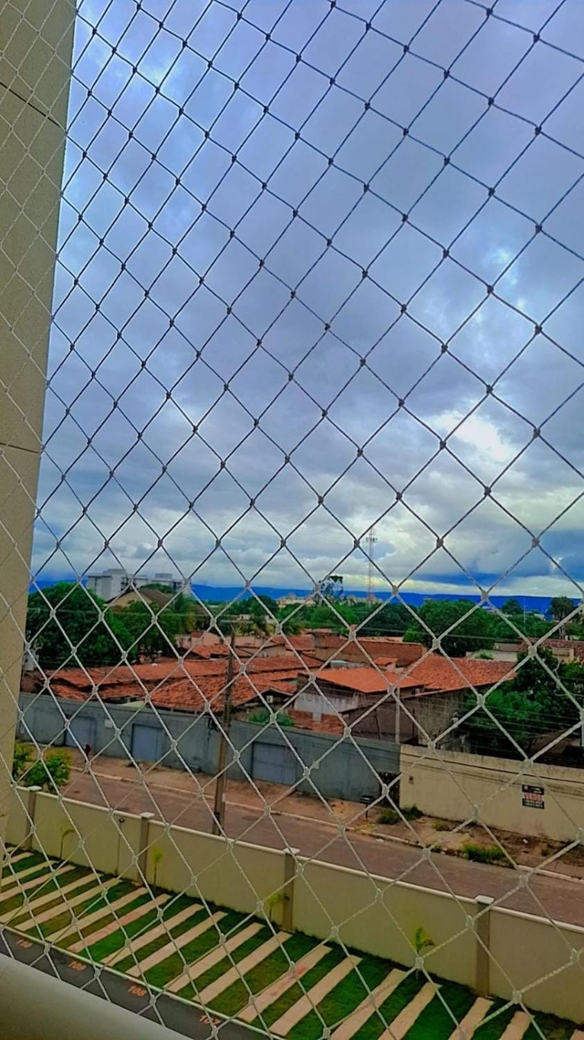Apartamento em Frente ao Capim Dourado, 2 quartos com AR Apartment in Palmas