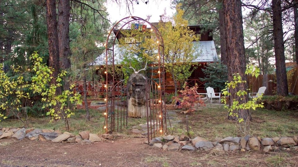 Artist Chalet Chalet in Kachina Village
