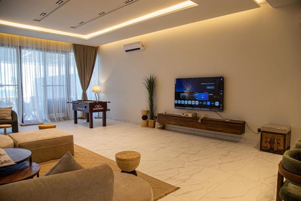 Zamzami beach Chalet in Makkah Province