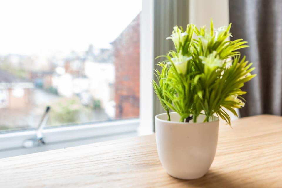 Two Bed Apartment RYTON With Free Parking Apartment in Metropolitan Borough of Gateshead