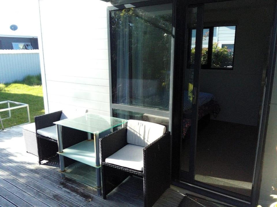 Patio, Seating area