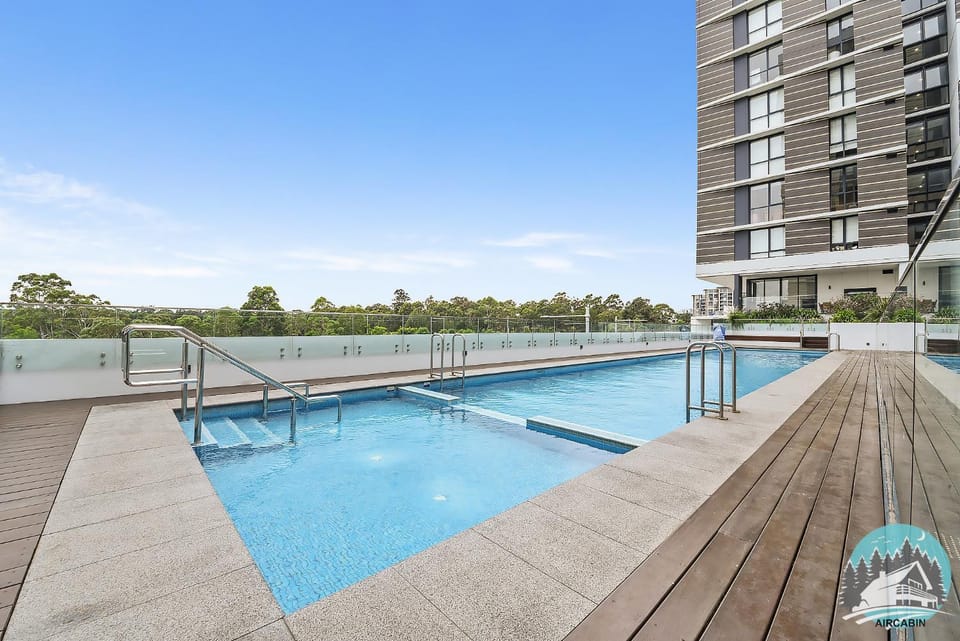 Modern 1BR Retreat w Free Parking Apartment in Sydney