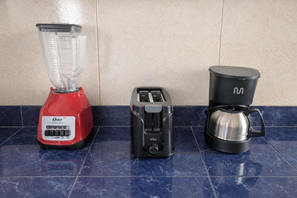 Coffee/tea facilities, Kitchen or kitchenette, toaster