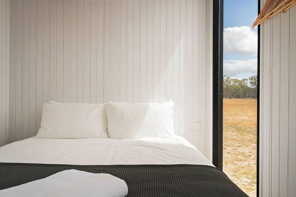 Bellellen Park 1 by Tiny Away House in Stawell