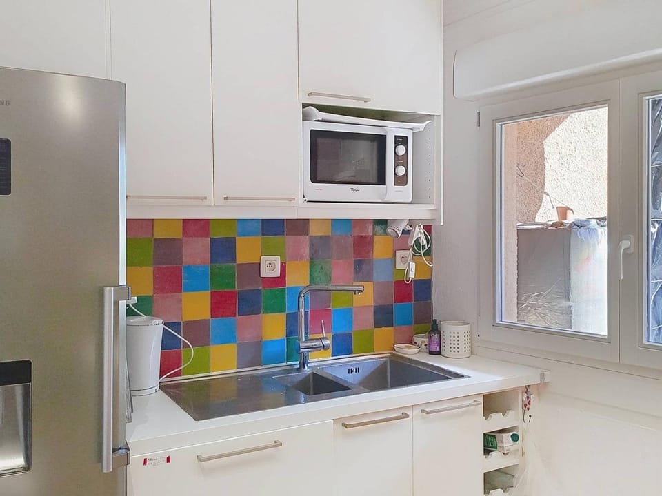 T2 Cabine 33m², Terrasse, Parking, 6 Pers - FR-1-610-123 Cabin in Bormes-les-Mimosas