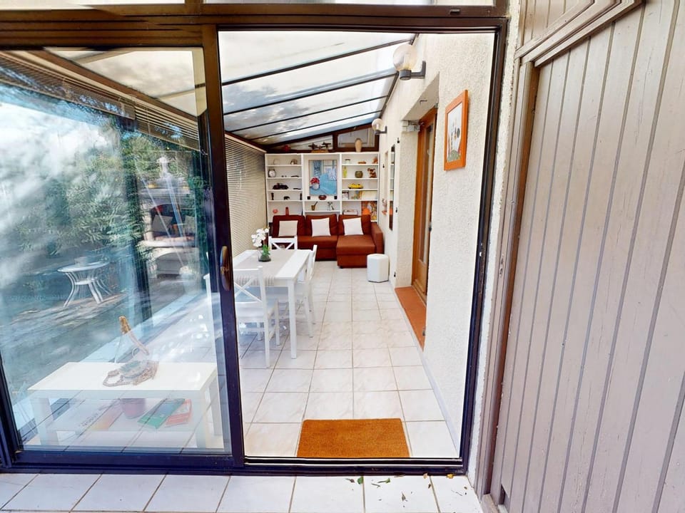 Maison Lumineuse et Familiale à Vic-la-Gardiole avec Piscine et Parking - FR-1-785-34 House in Villeneuve-lès-Maguelone