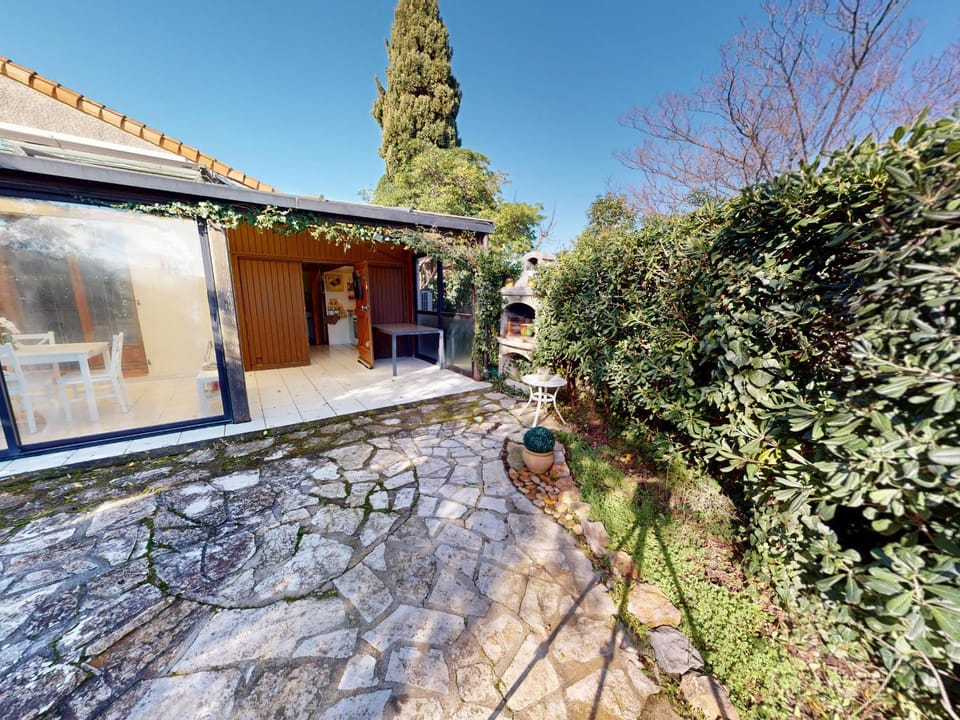 Maison Lumineuse et Familiale à Vic-la-Gardiole avec Piscine et Parking - FR-1-785-34 House in Villeneuve-lès-Maguelone