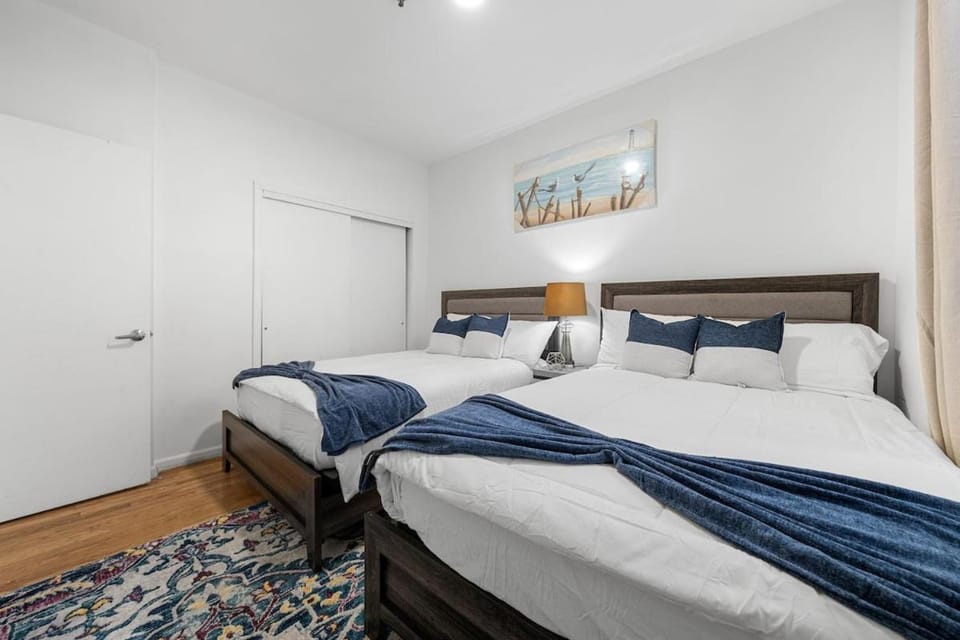 Fast access to NYC - family & group -skyline view Apartment in Hoboken