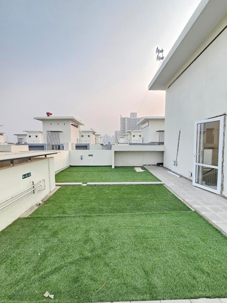 Cozy corner Apartment in Gurugram
