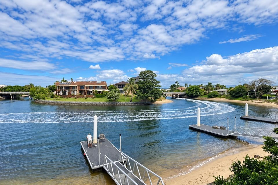 Natural landscape, View (from property/room), Beach, River view