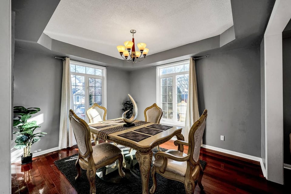 Decorative detail, Dining area