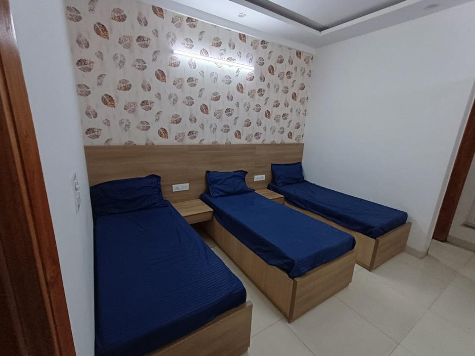 The Elite Ambience Hotel Hostel in Noida