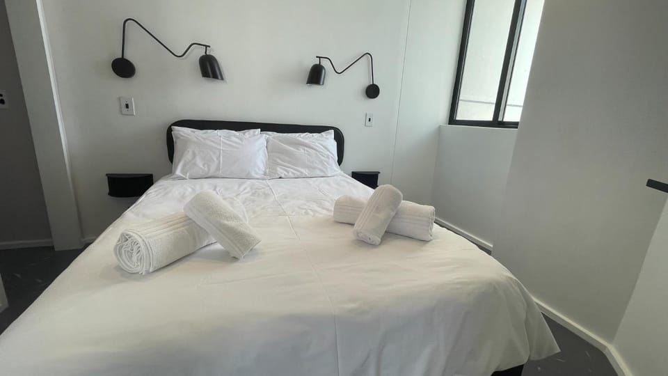 The Flamingo Aparthotel Unit 809 Apartment in Sea Point