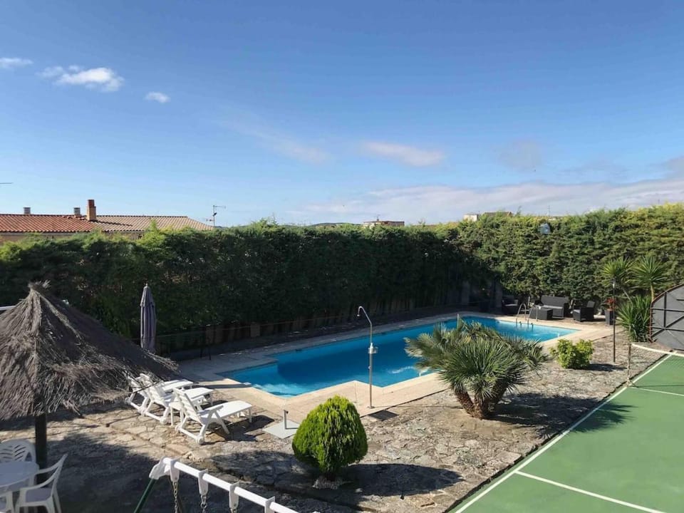 Pool view, Swimming pool