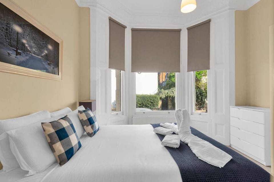 Furnished 2BR Apartment Near Kensington Palace Apartment in City of Westminster