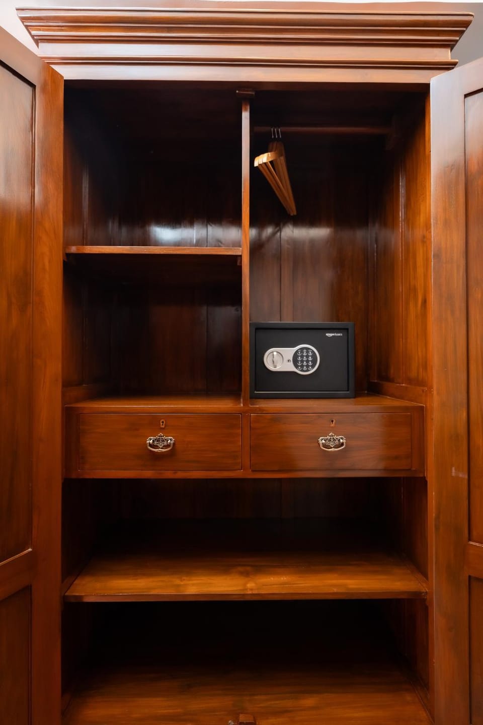 wardrobe