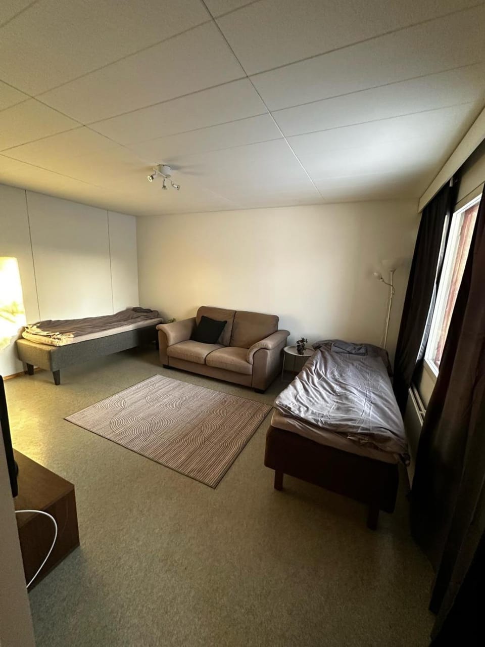Accommodation for up to four, with free parking Apartment in Kemi