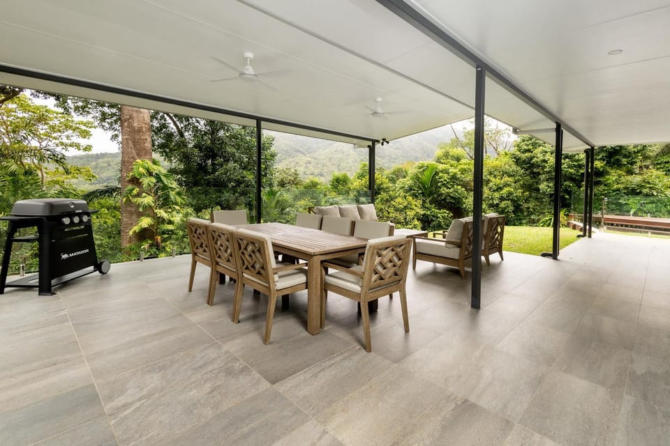 BBQ facilities, Balcony/Terrace
