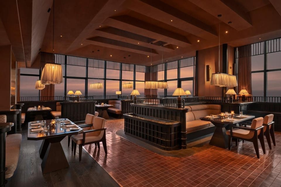 Restaurant/places to eat, Restaurant/places to eat