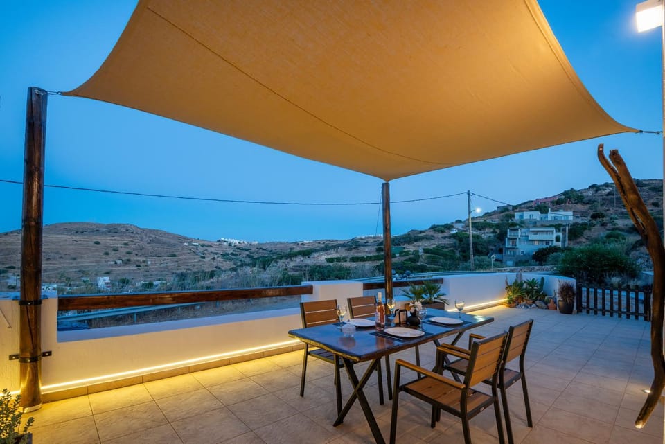 Moulin Rouge Apartments Apartment in Decentralized Administration of the Aegean