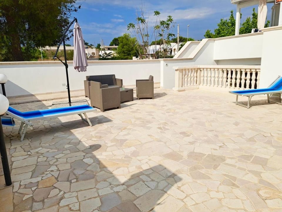 Patio, View (from property/room), sunbed