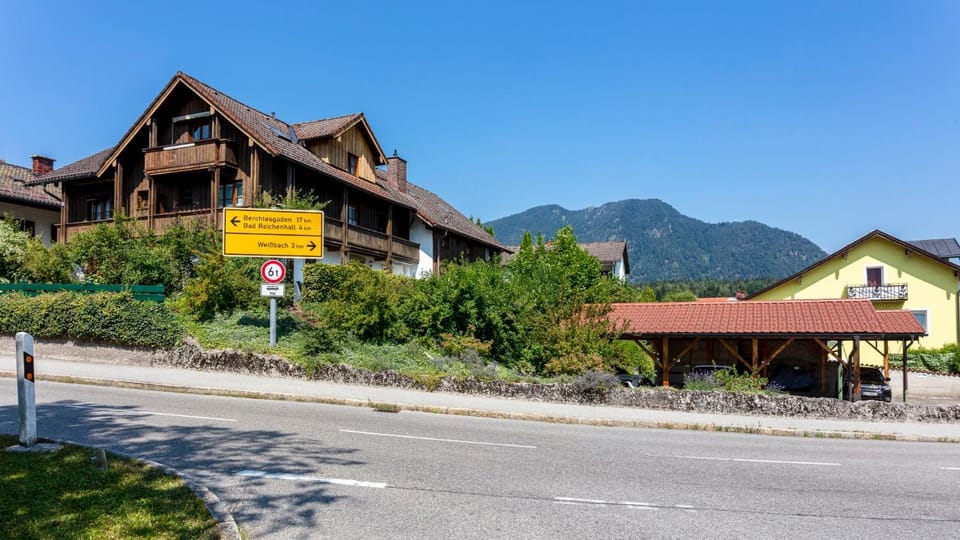 Ferienwohnung Romana mit 3 Schlafzimmern im Ferienhaus Bayerisch Gmain Apartment in Bad Reichenhall