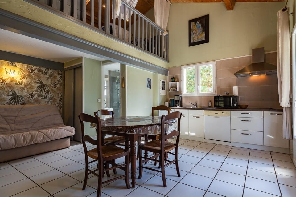 Maisonnette Les Issignols House in Provence