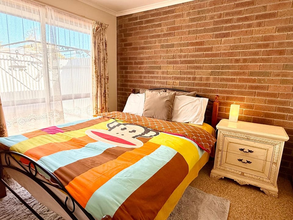 Unit 4 - Stawell, Golden Patch Retreat Apartment in Stawell
