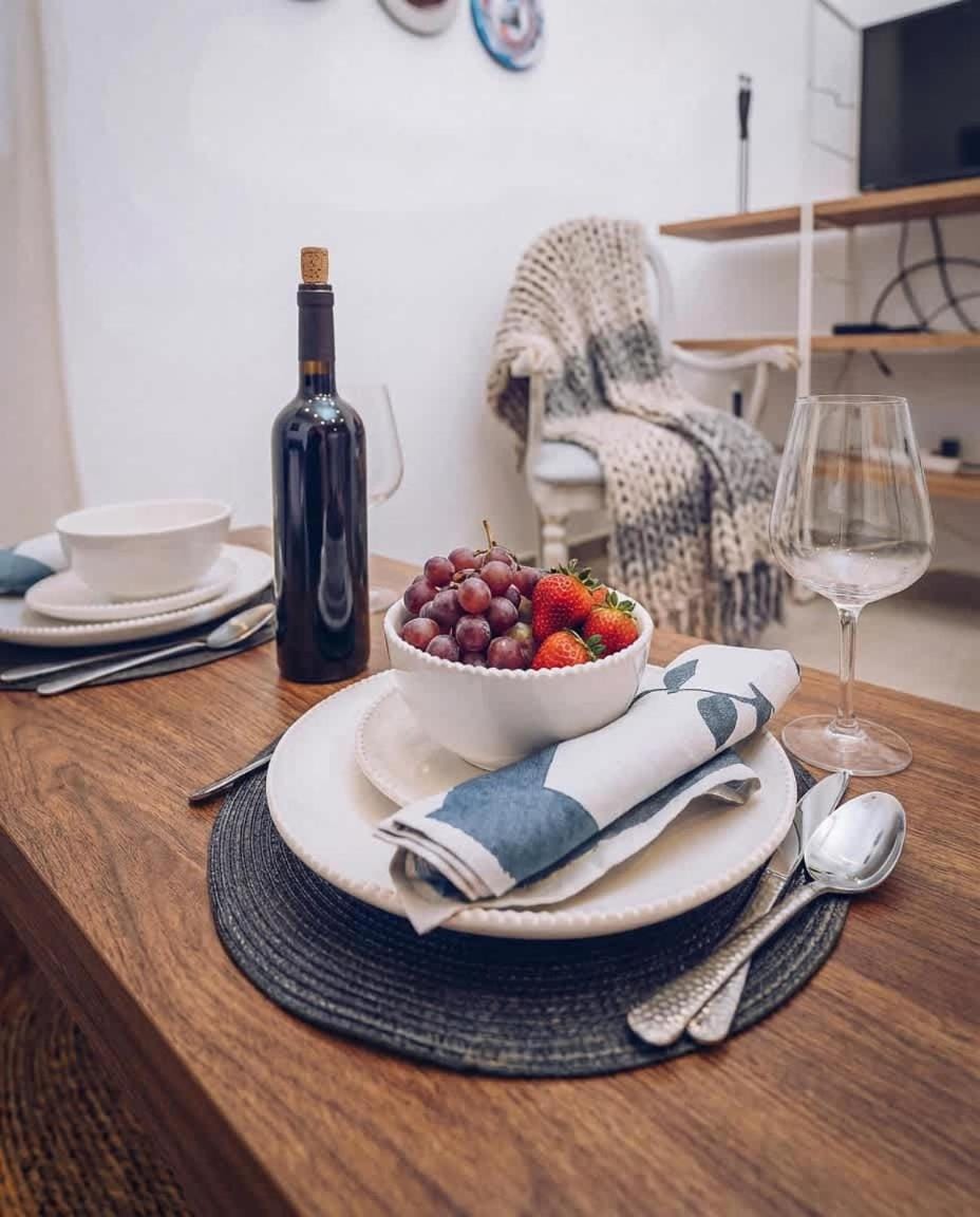 Stylish 1BR City Apartment with Stunning Rooftop Terrace Apartment in Gibraltar