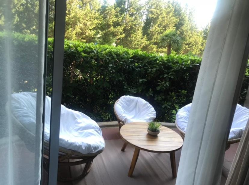 Patio, Patio, Staff, Balcony/Terrace, Living room
