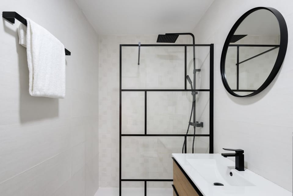 Shower, Bathroom