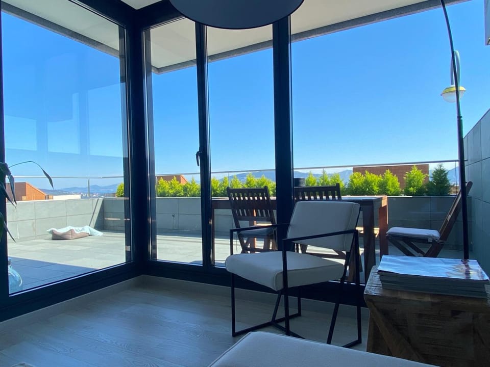 Patio, Balcony/Terrace, Dining area