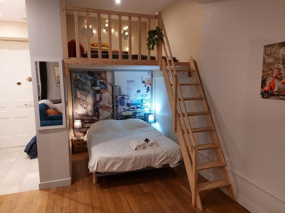 Cozy, fully renovated, ideally located Apartment in Lyon