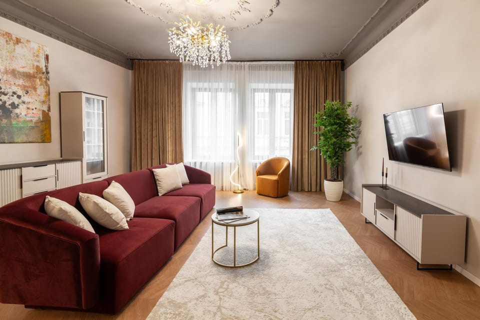 Royal Classic Art apartment on Sichovych Striltsiv 17 Apartment in Lviv