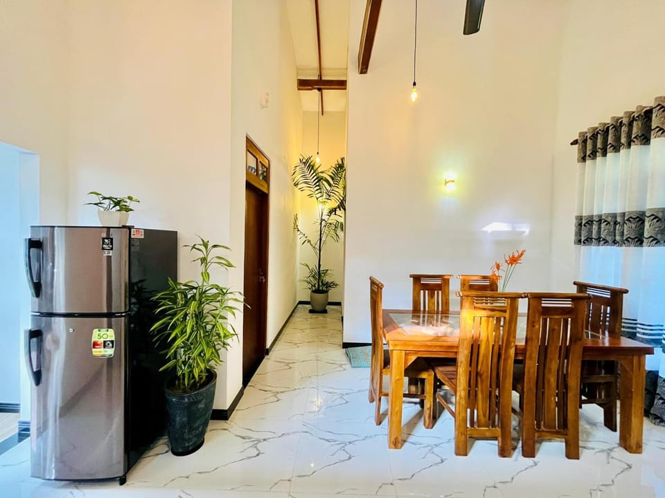 Green Hill Villa Thalpe Bed and Breakfast in Southern Province