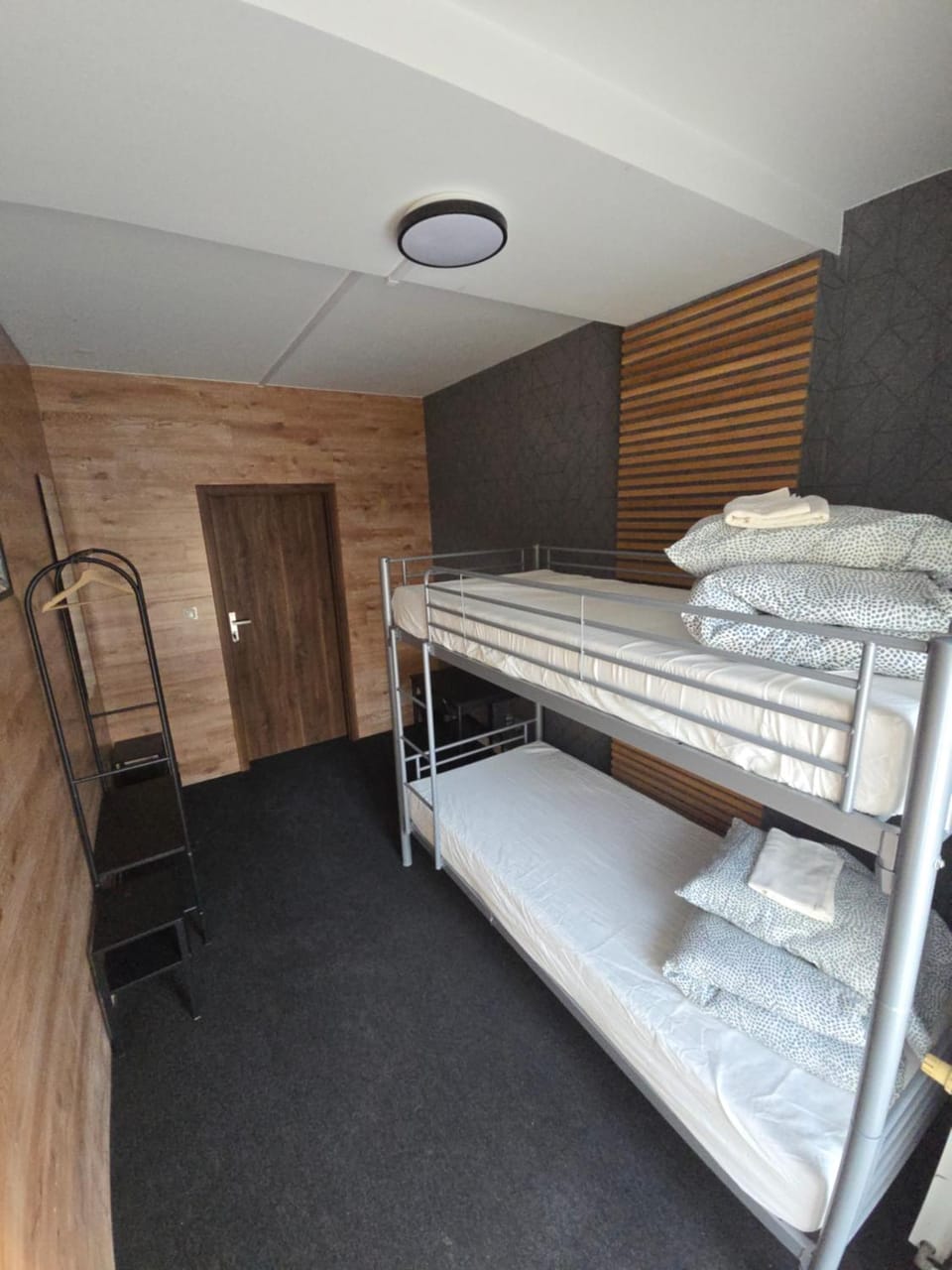 Bed, Photo of the whole room, Bedroom, bunk bed, towels, wardrobe