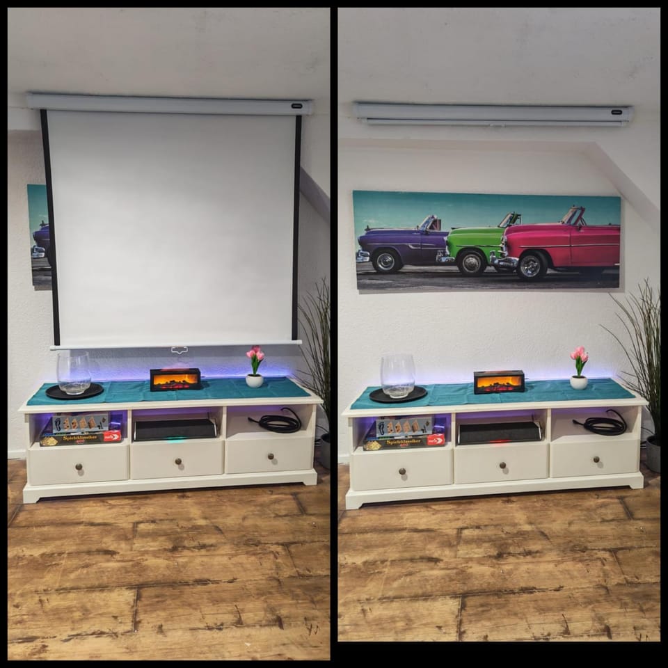 Communal lounge/ TV room