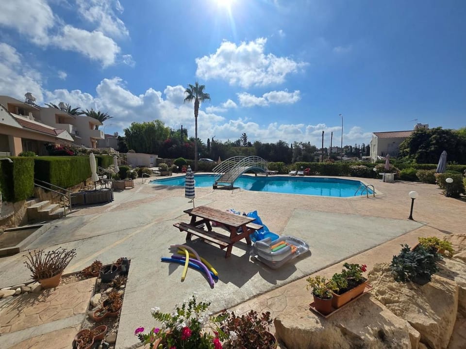 Beautiful Townhouse in Peyia Paradise House in Peyia